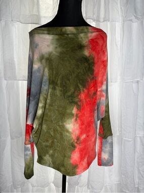 Tie-Dye Off-Shoulder Long Sleeve Top - Olive & Red